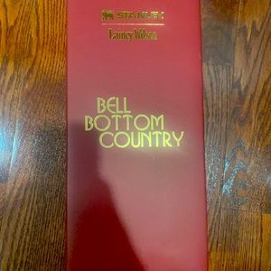 Stanley x Lainey Wilson Country Gold Quencher Tumbler 40oz